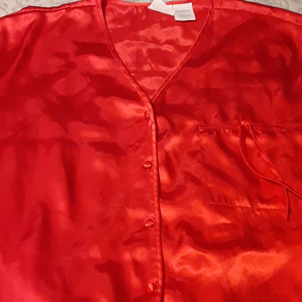 Red Pajama Set - Picture 6 of 6